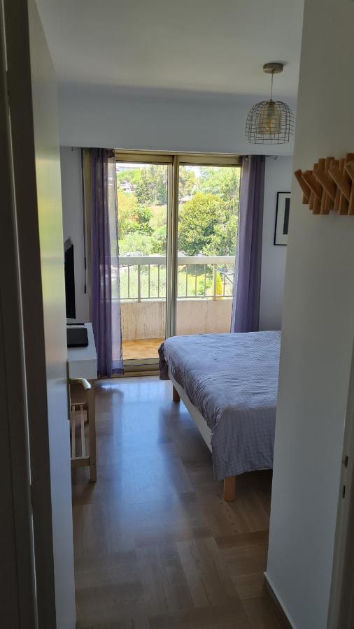 קאן סור מר 2P Entierement Climatise I Bien Insonorise I Wifi I A 300 M De La Mer I Restaurants Commerces Et Transports A 5Mn A Pied I Ideal 2 Personnes I Possibilite 4 Avec Canape Lit De Qualite I Tres Belle Douche מראה חיצוני תמונה